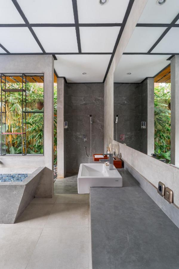 Vinna Villa Seminyak Kerobokan  Exterior photo